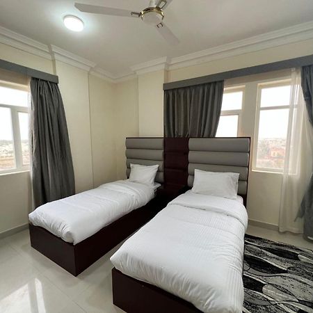 Red 10 - Razat Alard 2 Apartment ซาลาลาห์ ภายนอก รูปภาพ
