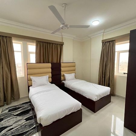 Red 10 - Razat Alard 2 Apartment ซาลาลาห์ ภายนอก รูปภาพ