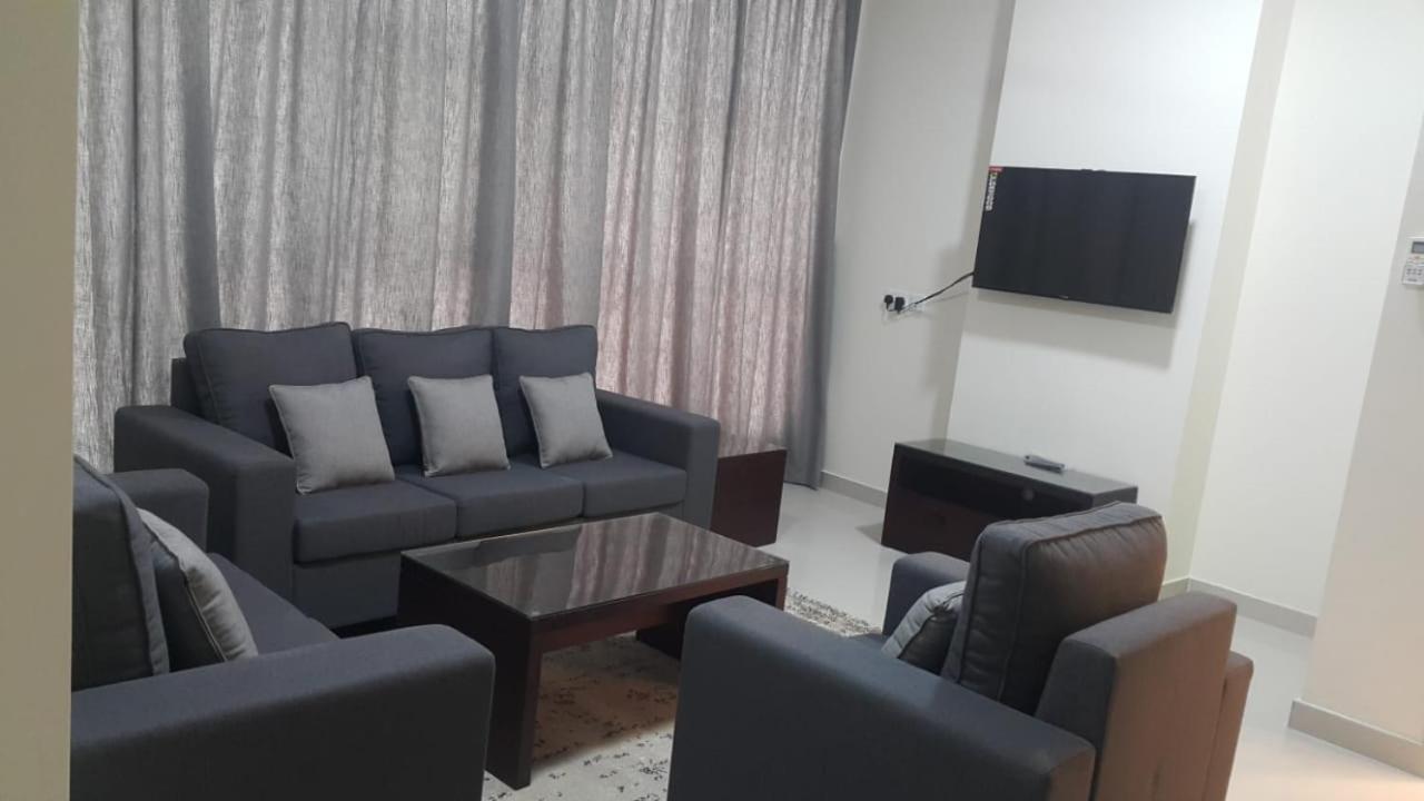 Red 10 - Razat Alard 2 Apartment ซาลาลาห์ ภายนอก รูปภาพ