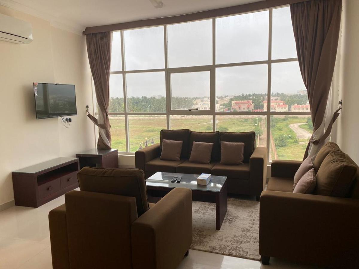 Red 10 - Razat Alard 2 Apartment ซาลาลาห์ ภายนอก รูปภาพ