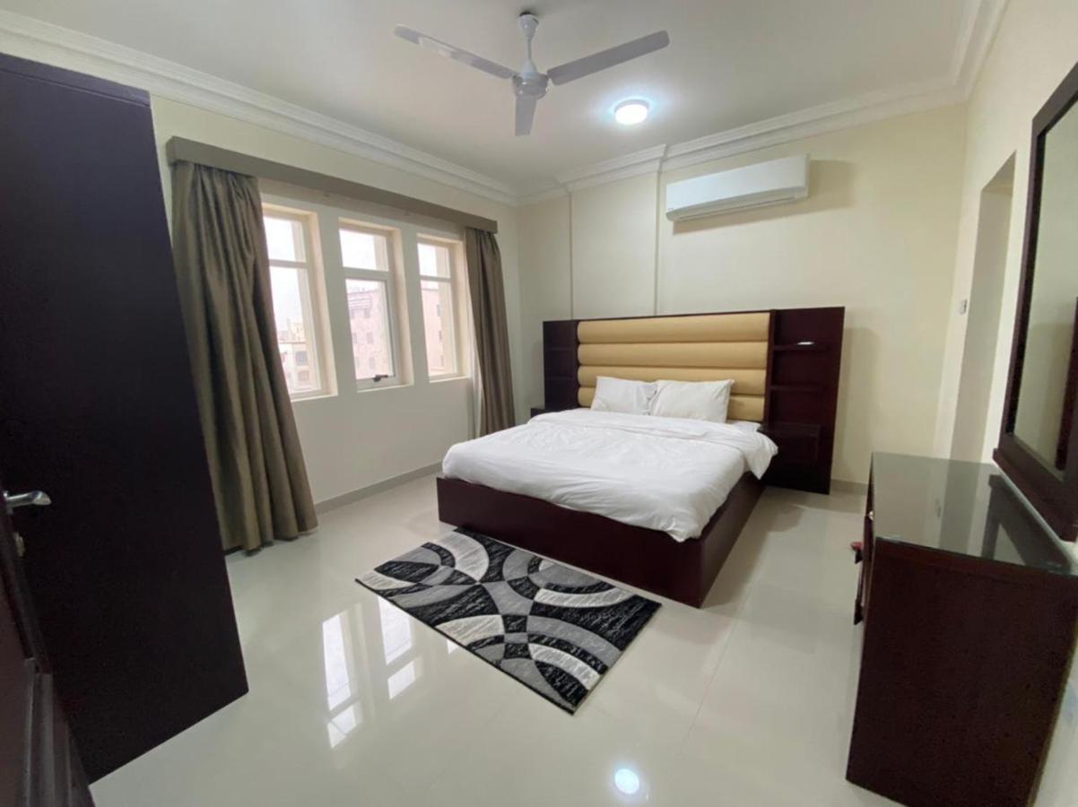 Red 10 - Razat Alard 2 Apartment ซาลาลาห์ ภายนอก รูปภาพ