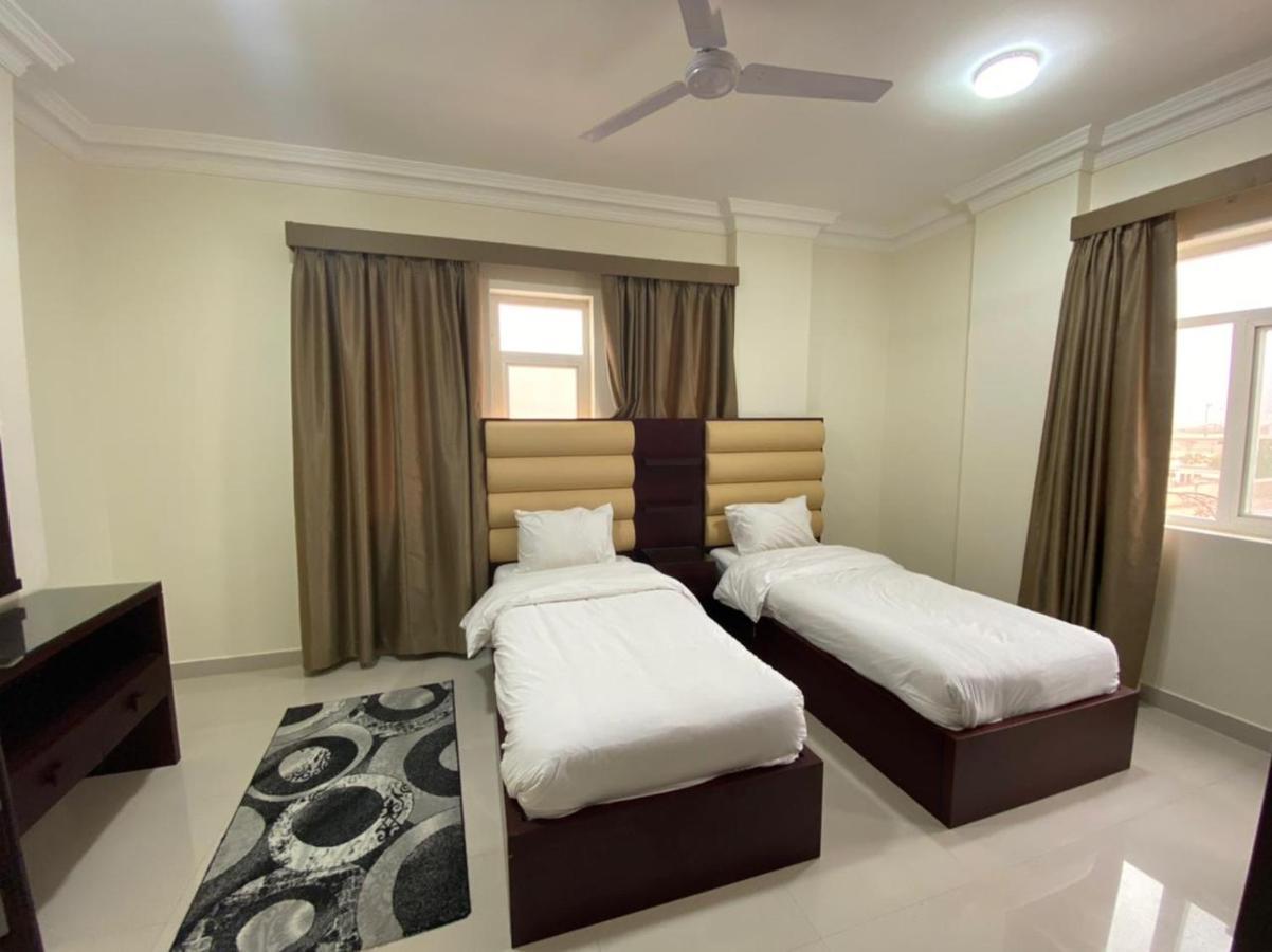 Red 10 - Razat Alard 2 Apartment ซาลาลาห์ ภายนอก รูปภาพ