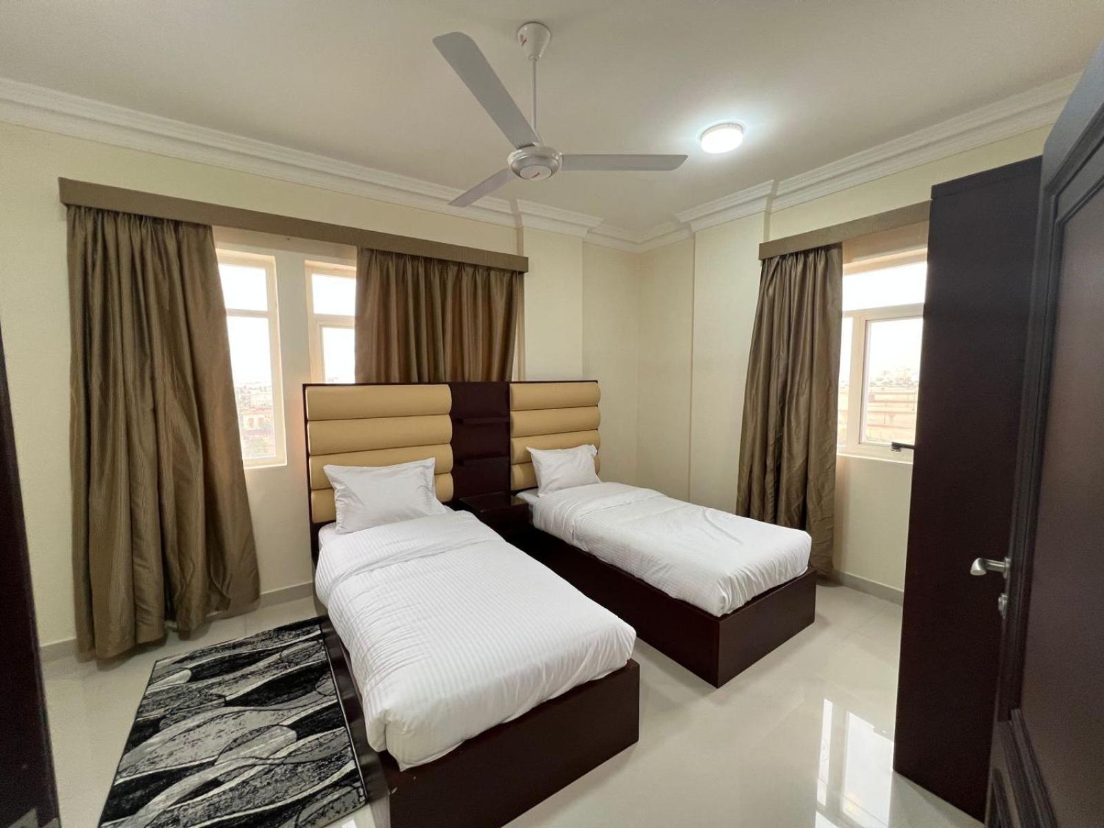 Red 10 - Razat Alard 2 Apartment ซาลาลาห์ ภายนอก รูปภาพ